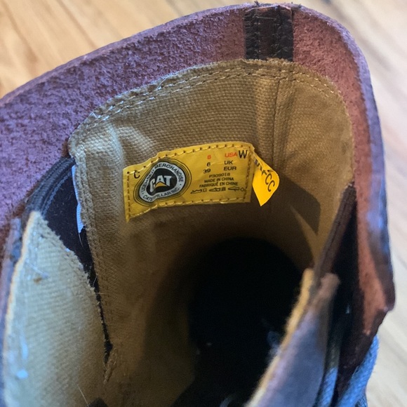 NIB CAT Womens fashion boots Style T1256 - Picture 6 of 6